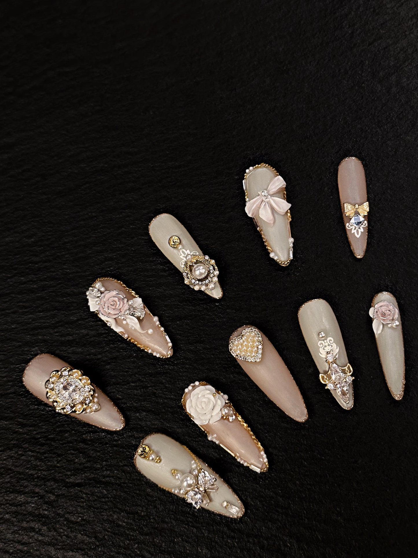 ' La Trouvaille' Press on nails【Elegant British tea】