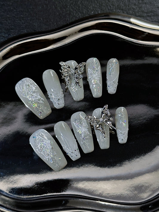 ' La Trouvaille' Press on nails【Ice crystal butterfly】